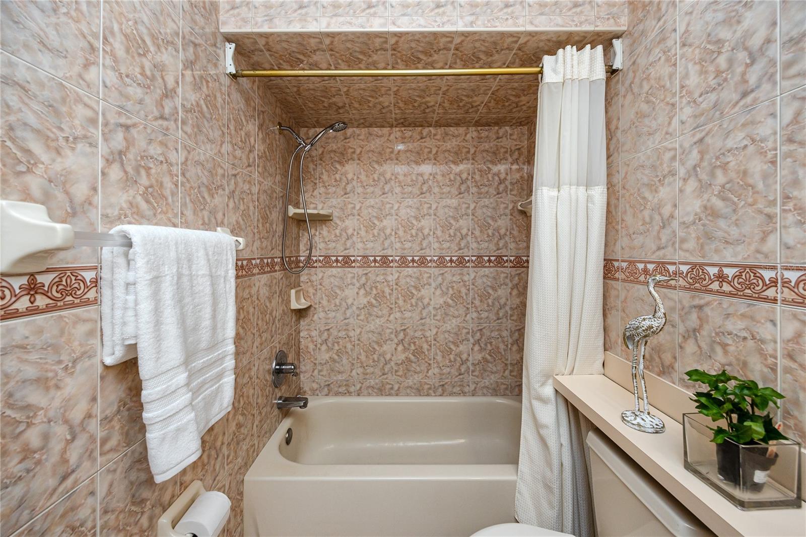 Bathroom at 14012 Cascade Ln, Tampa, FL 33618