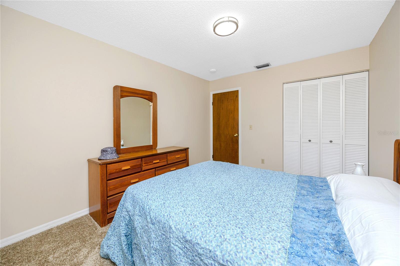 BedRoom at 14012 Cascade Ln, Tampa, FL 33618