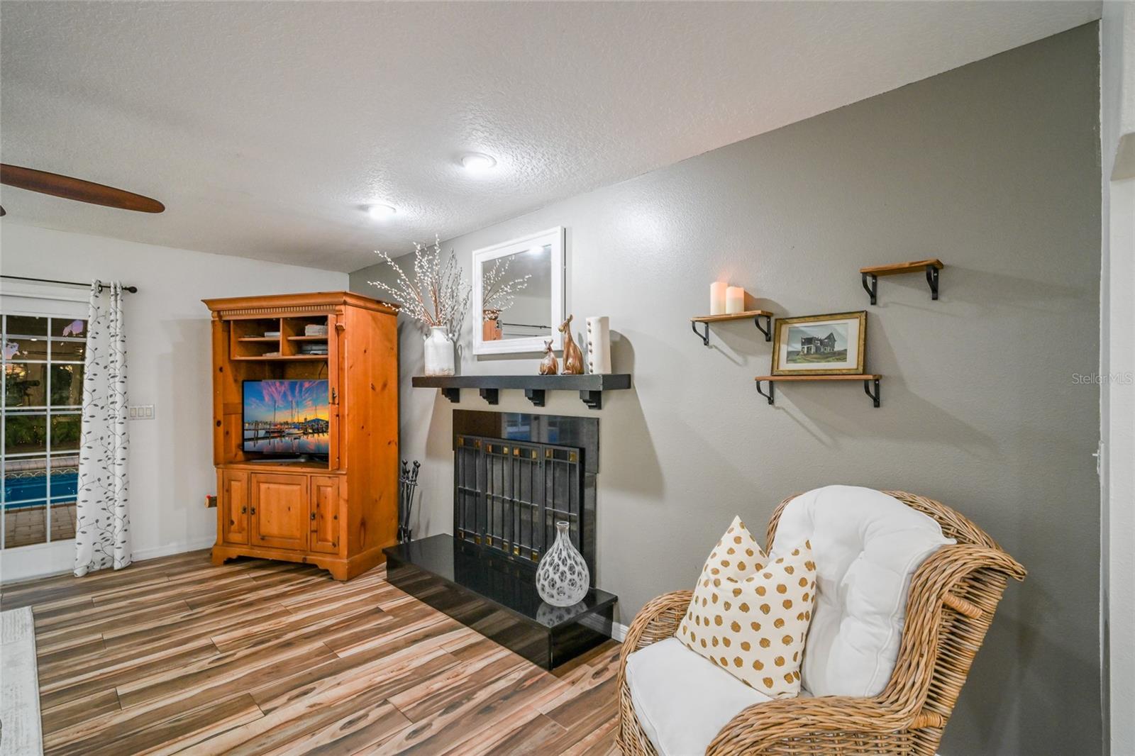 1516 FOX CREEK DR, SARASOTA, FL, 34240