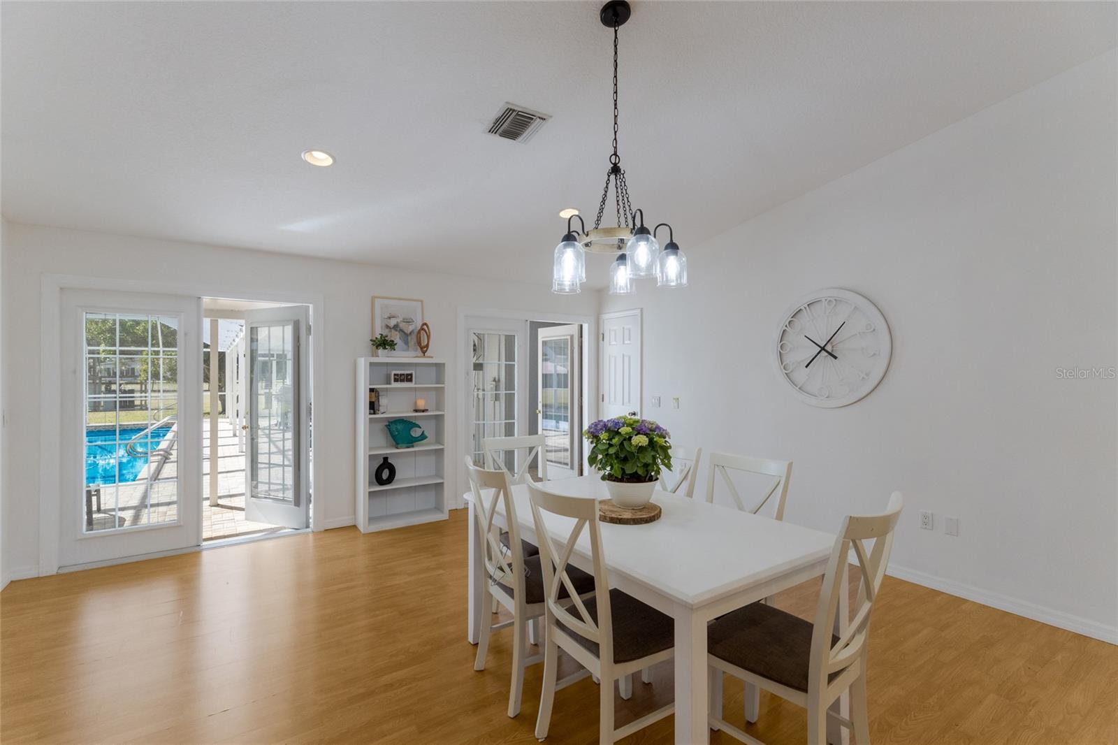 1516 FOX CREEK DR, SARASOTA, FL, 34240