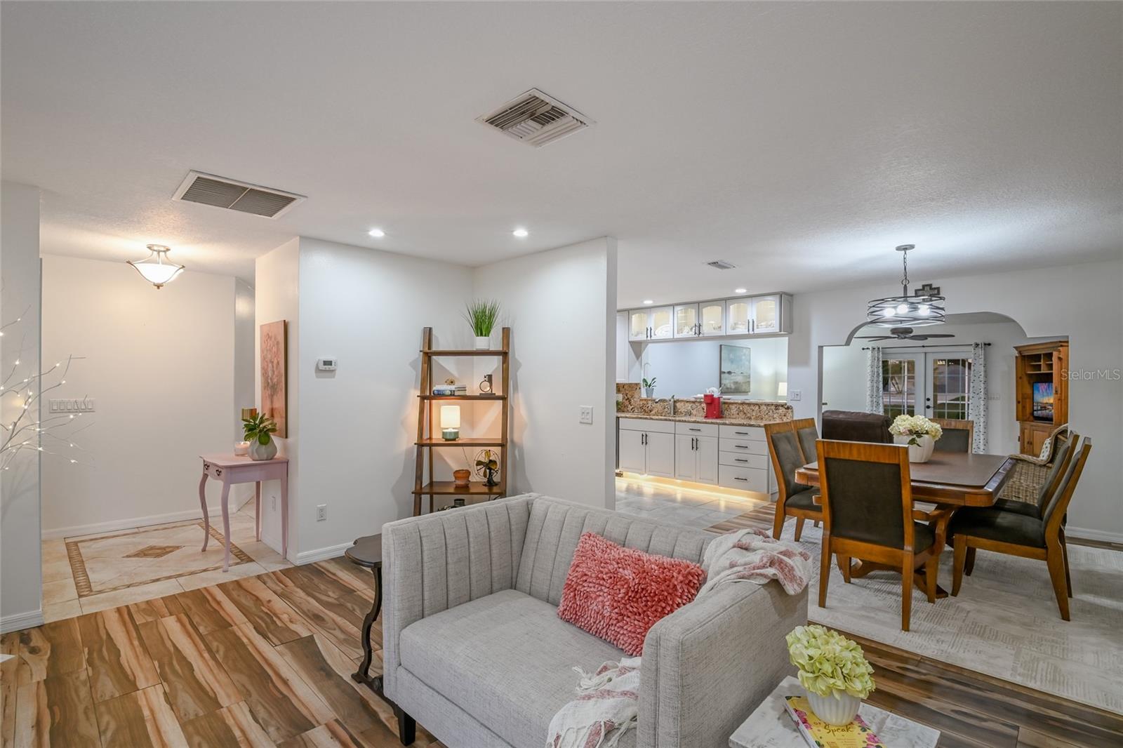 1516 FOX CREEK DR, SARASOTA, FL, 34240