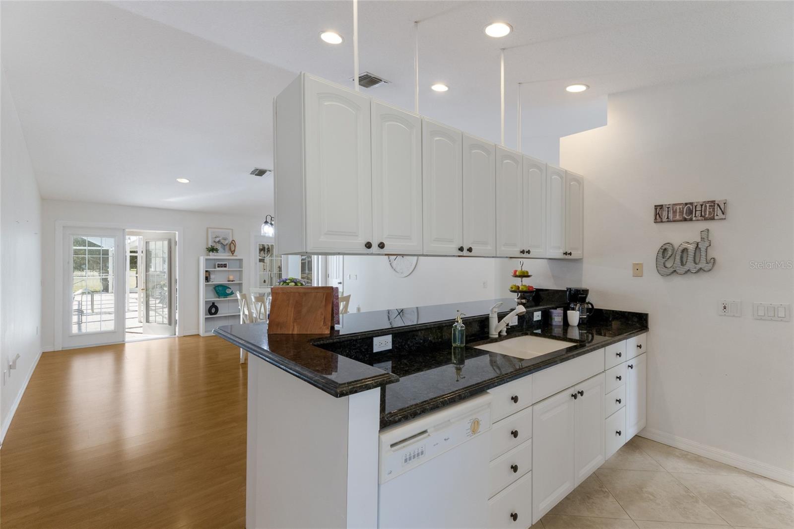 1516 FOX CREEK DR, SARASOTA, FL, 34240