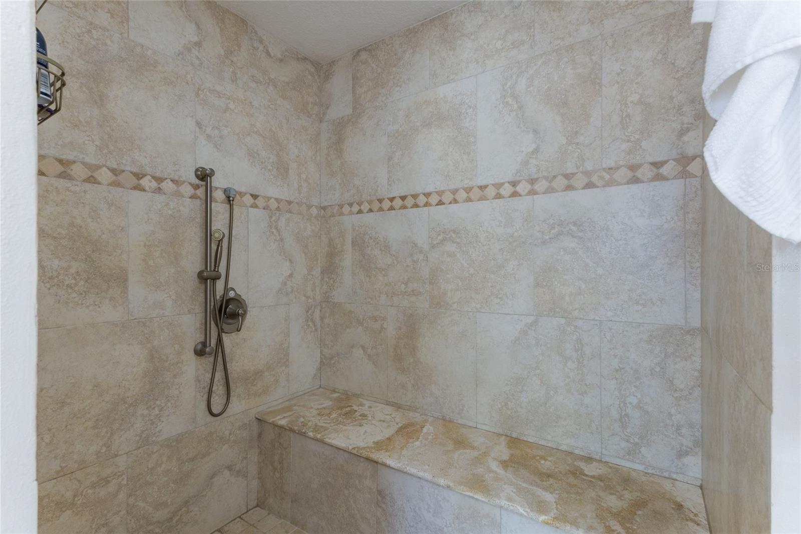 1516 FOX CREEK DR, SARASOTA, FL, 34240