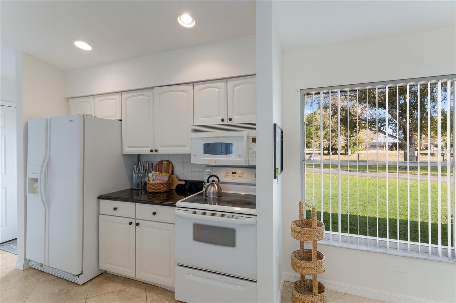 1516 FOX CREEK DR, SARASOTA, FL, 34240