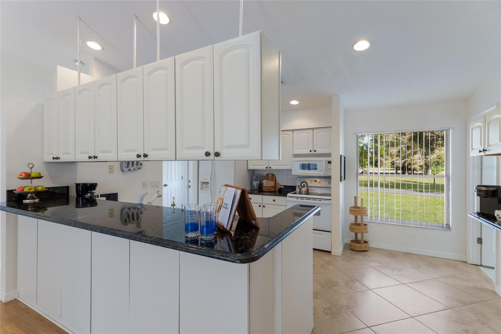 1516 FOX CREEK DR, SARASOTA, FL, 34240