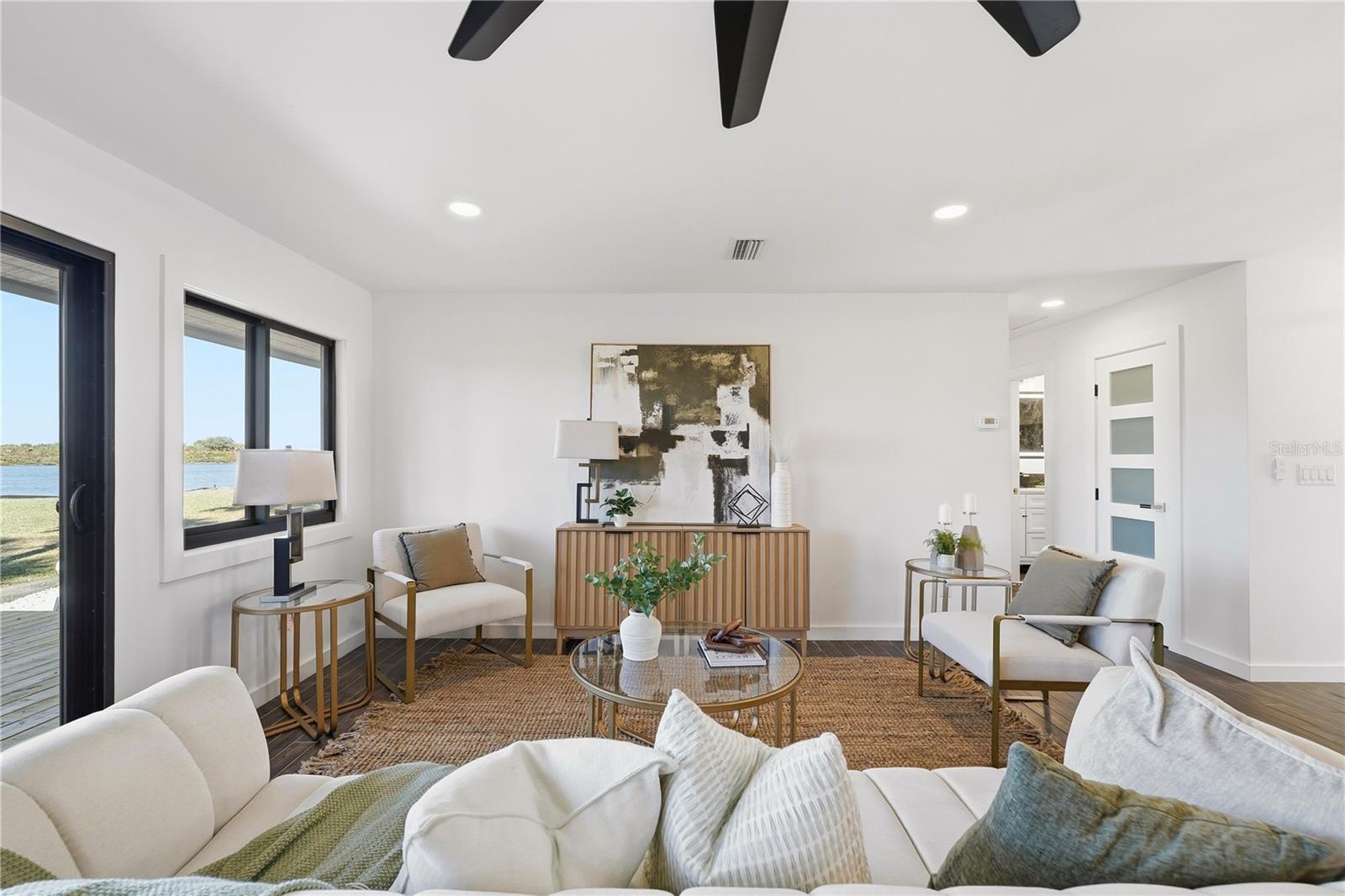 203 PARKWOOD LN, EDGEWATER, FL, 32132