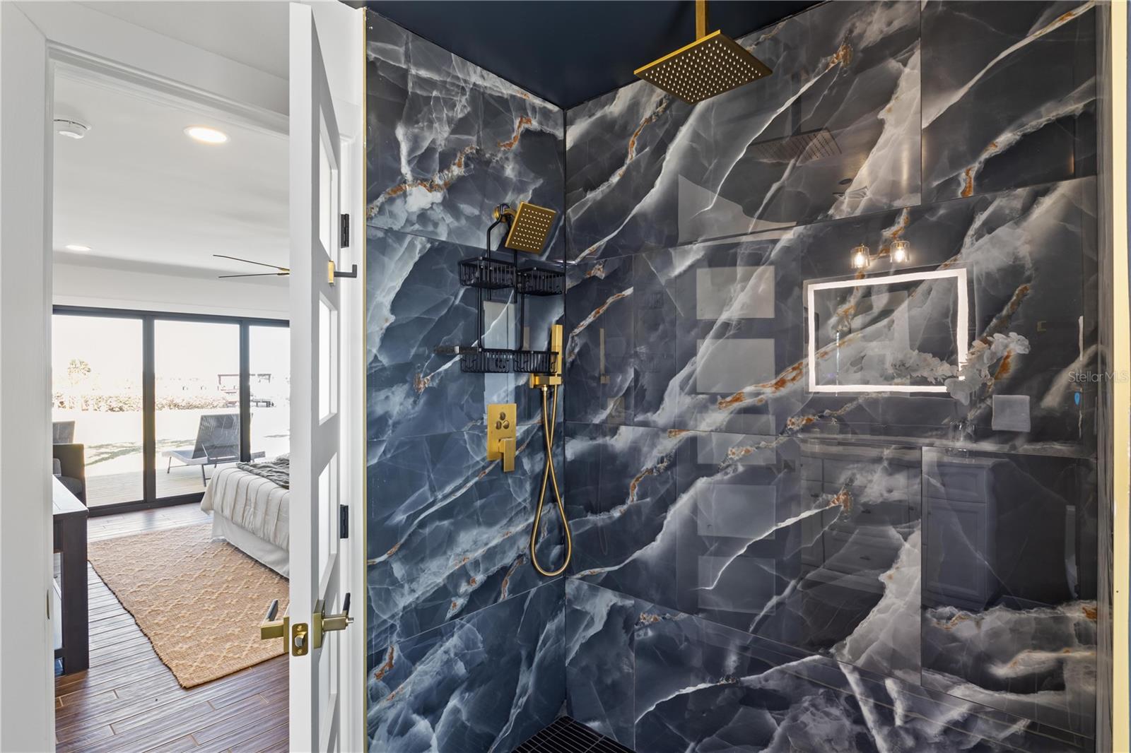 203 PARKWOOD LN, EDGEWATER, FL, 32132