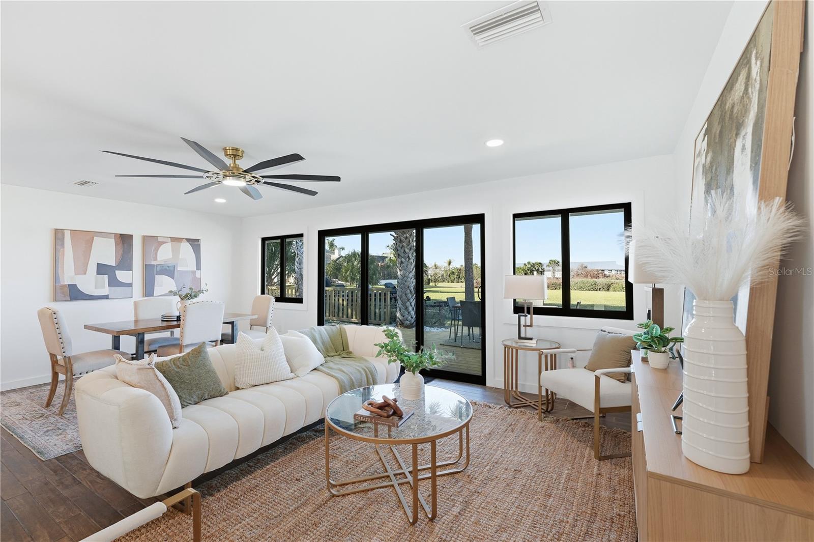 203 PARKWOOD LN, EDGEWATER, FL, 32132