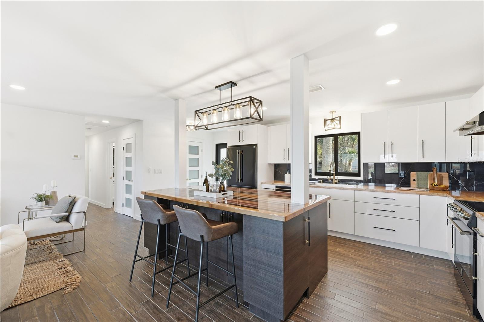 203 PARKWOOD LN, EDGEWATER, FL, 32132