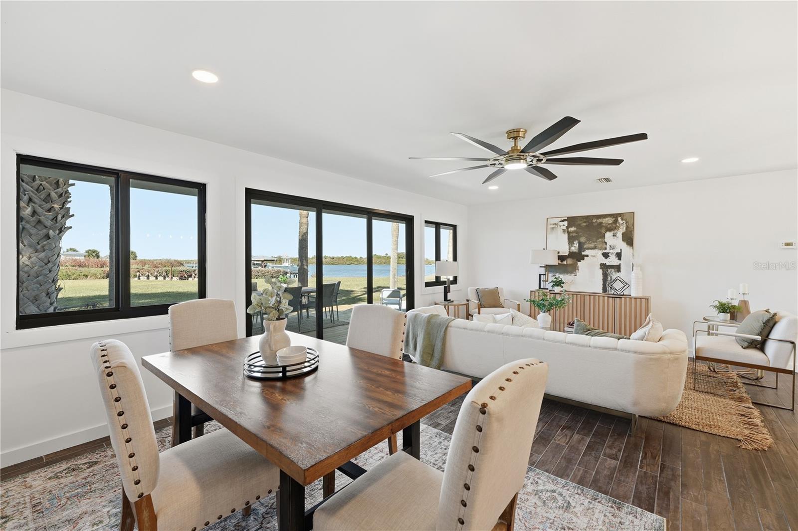 203 PARKWOOD LN, EDGEWATER, FL, 32132