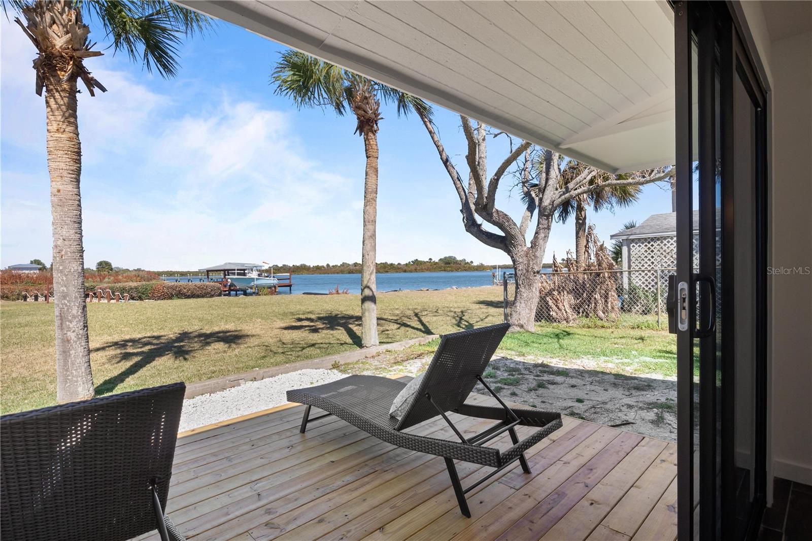 203 PARKWOOD LN, EDGEWATER, FL, 32132