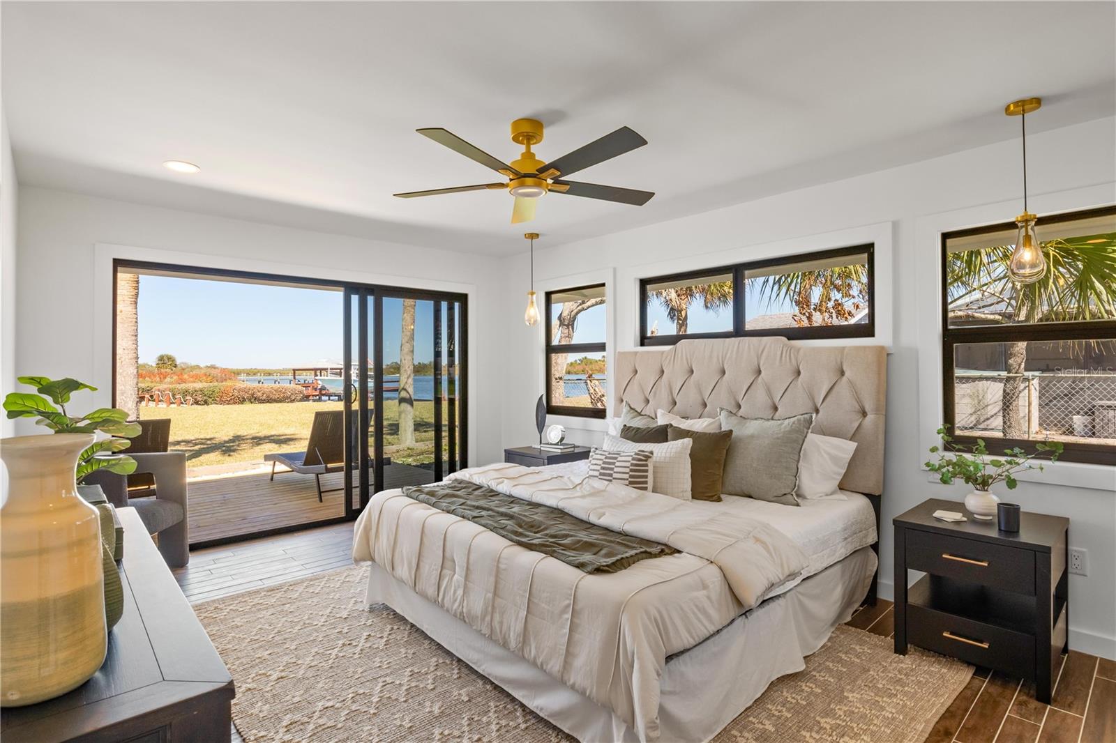 203 PARKWOOD LN, EDGEWATER, FL, 32132