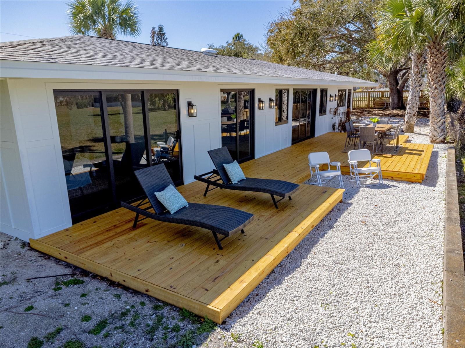 203 PARKWOOD LN, EDGEWATER, FL, 32132