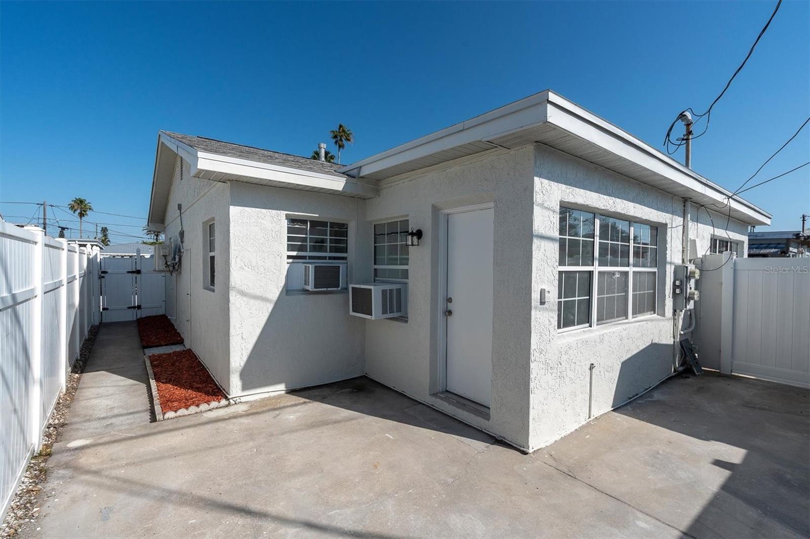119 147TH AVE E, MADEIRA BEACH, FL, 33708