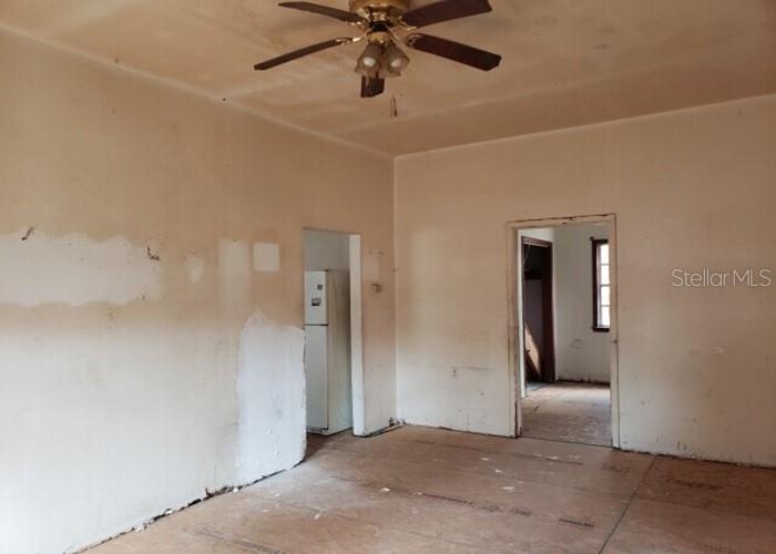 O6384813 Property Photo