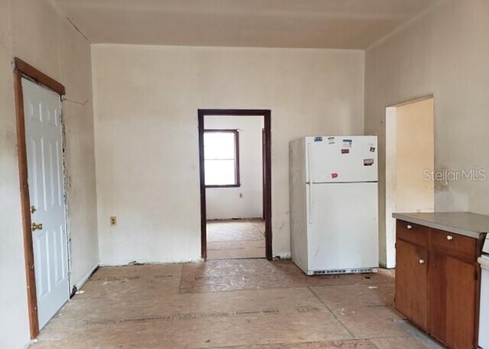 O6384813 Property Photo