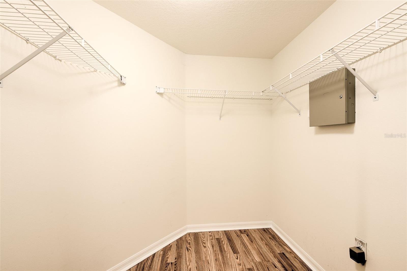 4719 PORTOBELLO CIR, VALRICO, FL, 33596