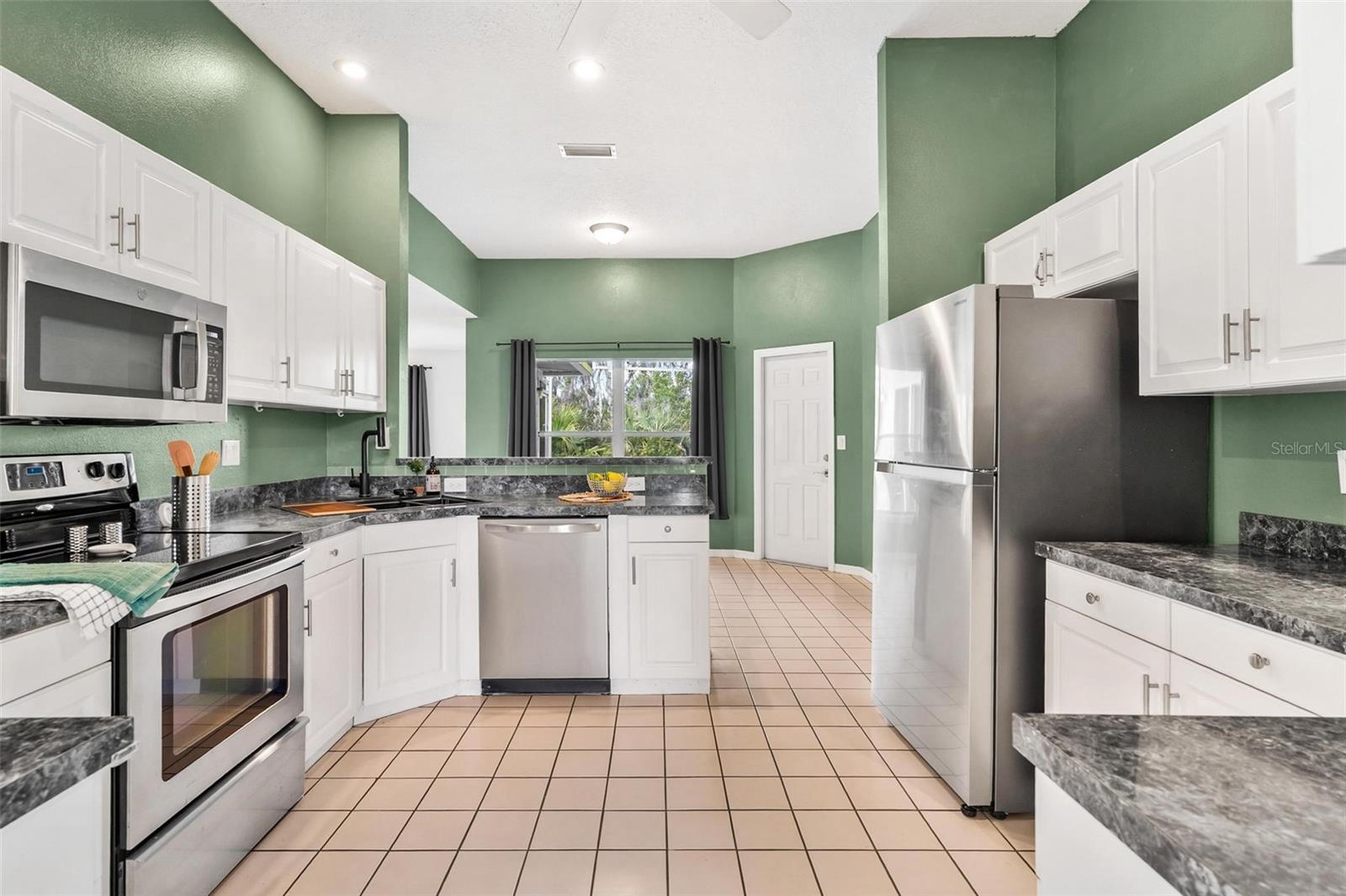 5331 OLD HICKORY LN, FRUITLAND PARK, FL, 34731
