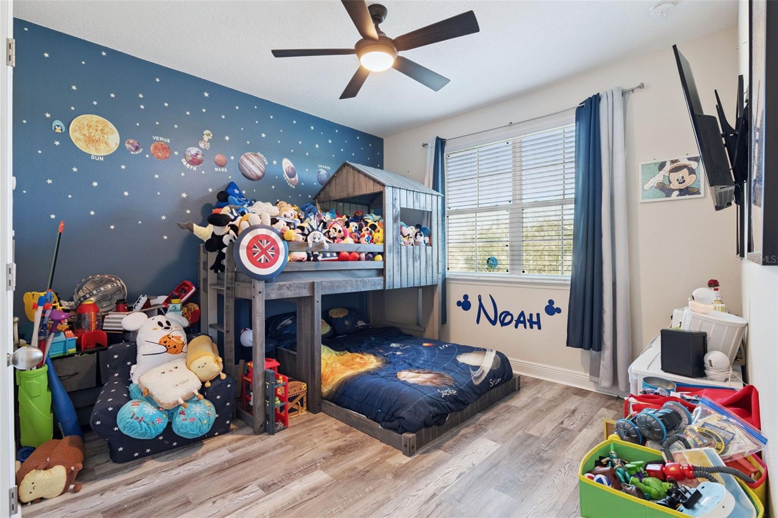 9360 MEADOW HUNT WAY, WINTER GARDEN, FL, 34787