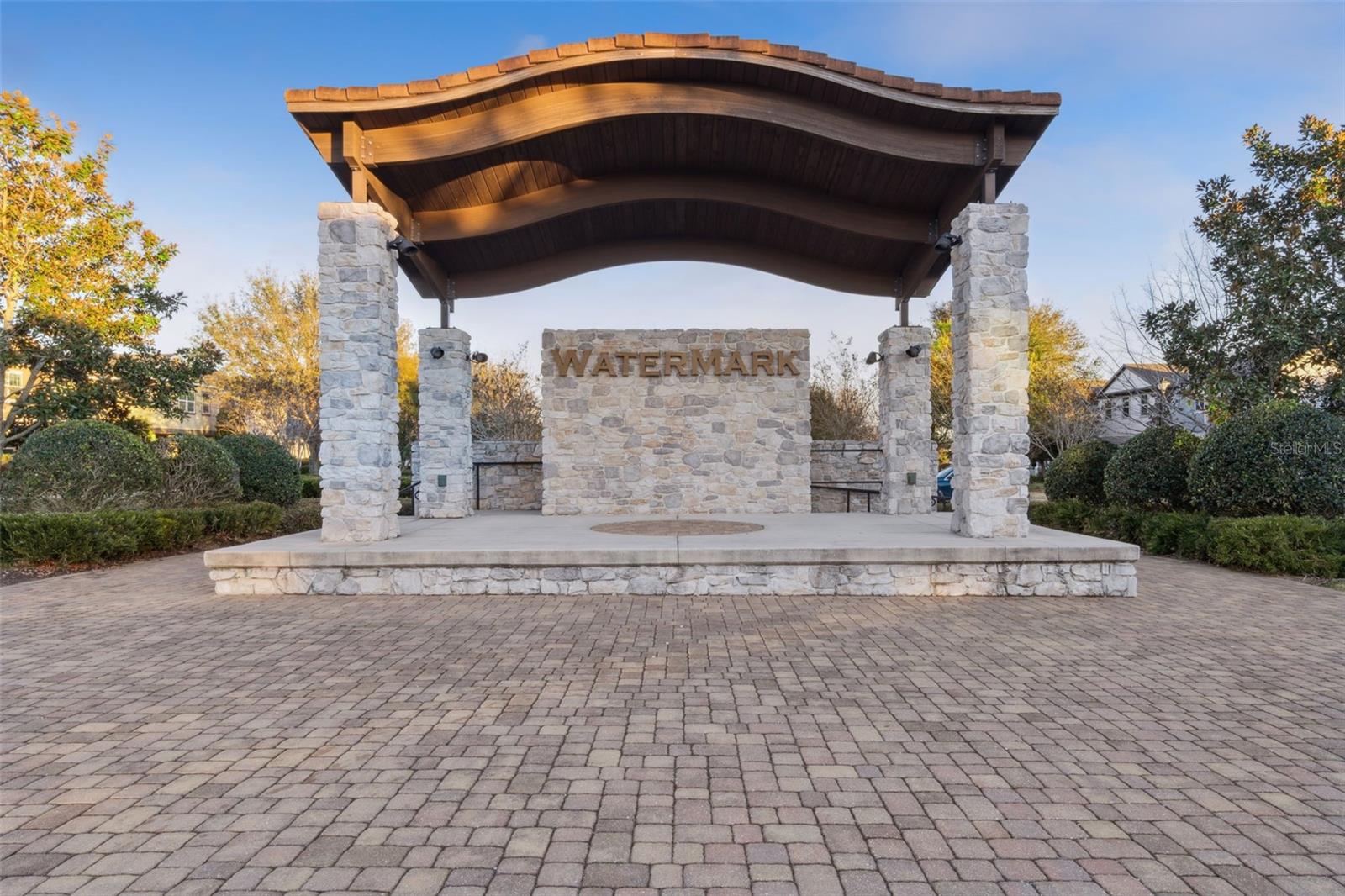 9360 MEADOW HUNT WAY, WINTER GARDEN, FL, 34787