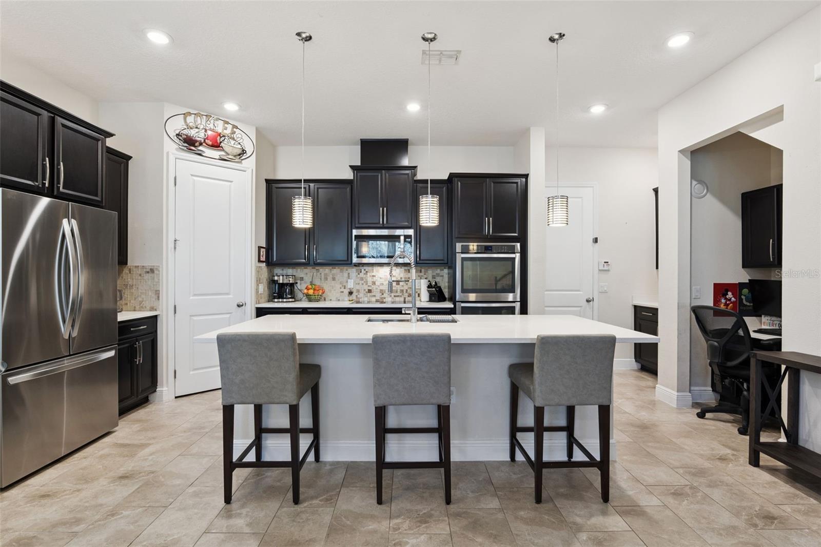 9360 MEADOW HUNT WAY, WINTER GARDEN, FL, 34787