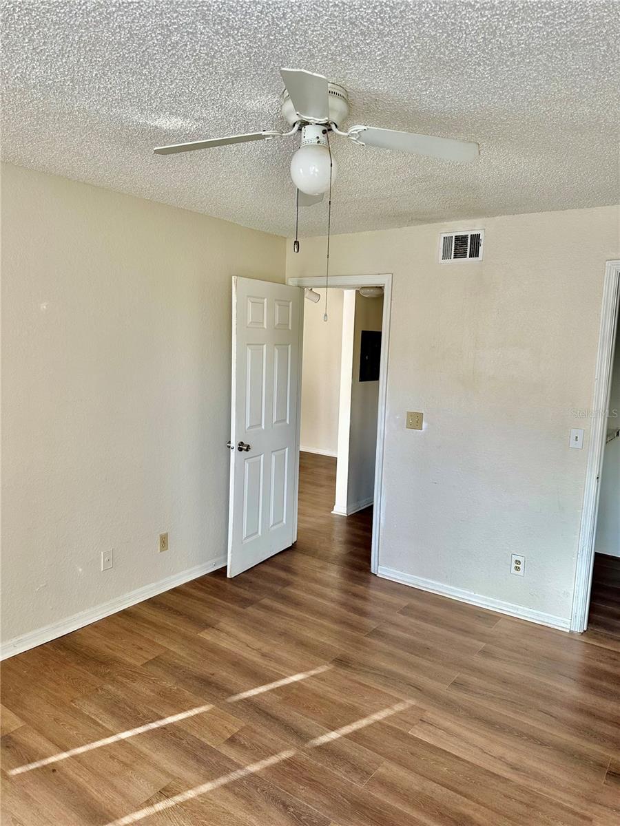 4630 COMMANDER DR #1024, ORLANDO, FL, 32822