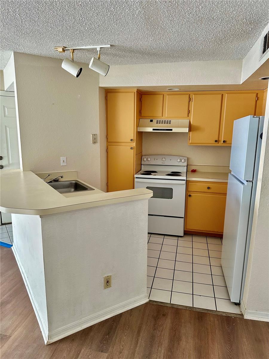 4630 COMMANDER DR #1024, ORLANDO, FL, 32822