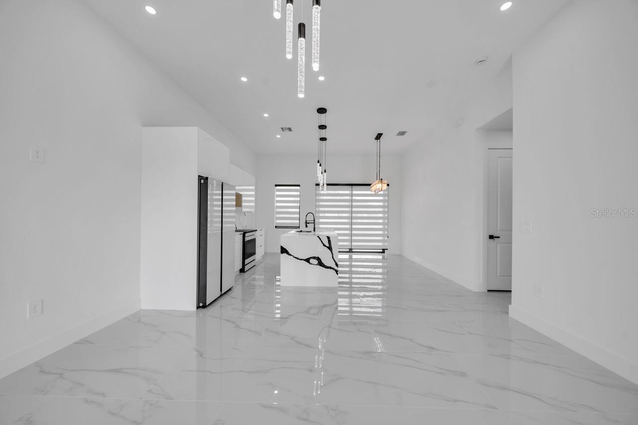 3101 SARA AVE S, LEHIGH ACRES, FL, 33976