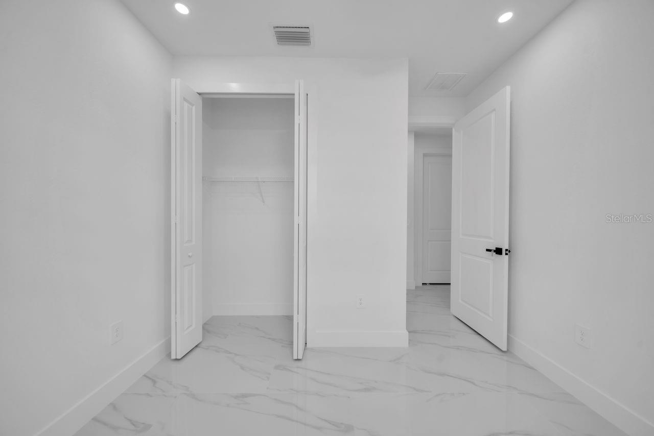 3101 SARA AVE S, LEHIGH ACRES, FL, 33976