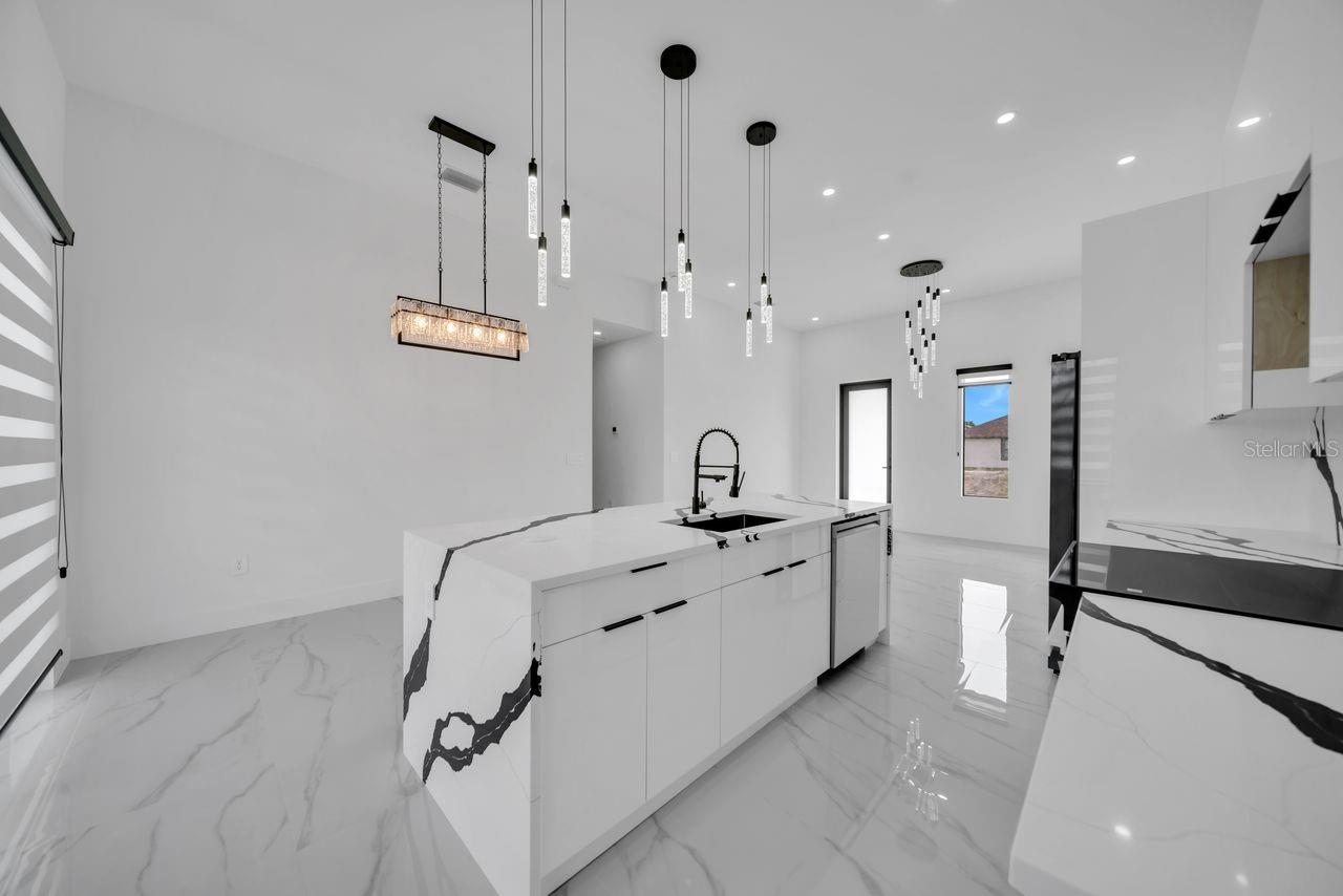 3101 SARA AVE S, LEHIGH ACRES, FL, 33976