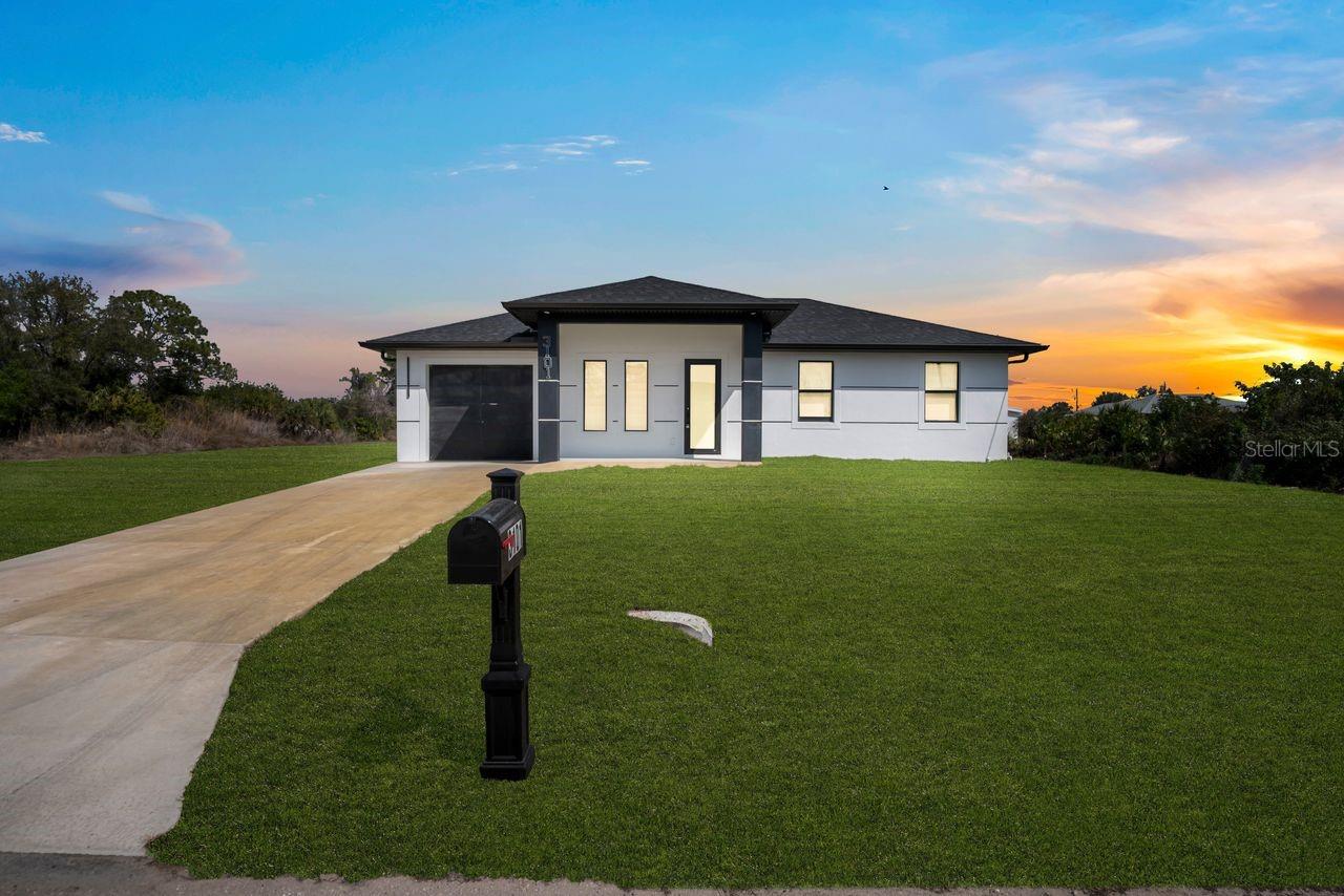 3101 SARA AVE S, LEHIGH ACRES, FL, 33976