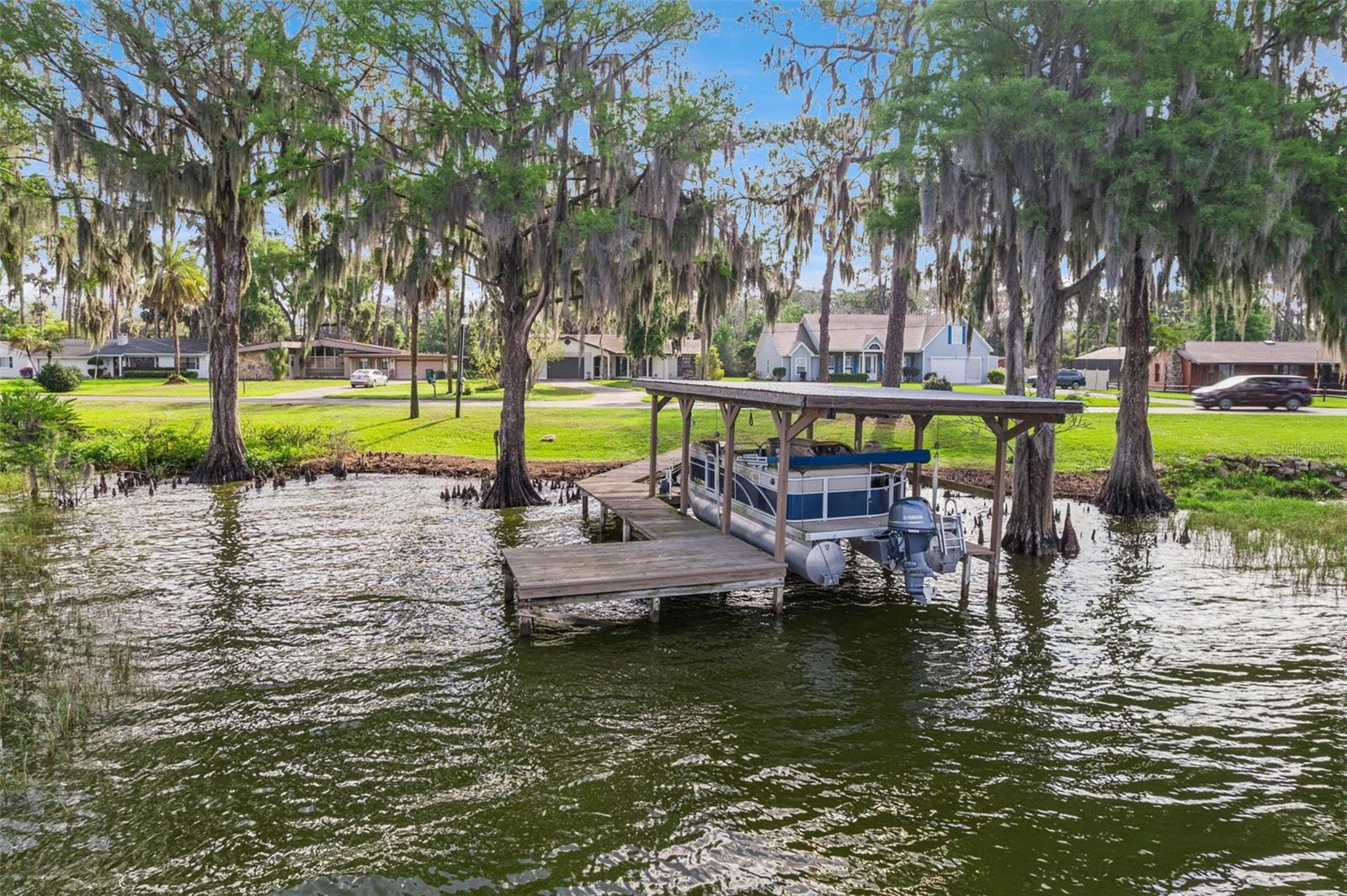 709 LAKESHORE DR, EUSTIS, FL, 32726