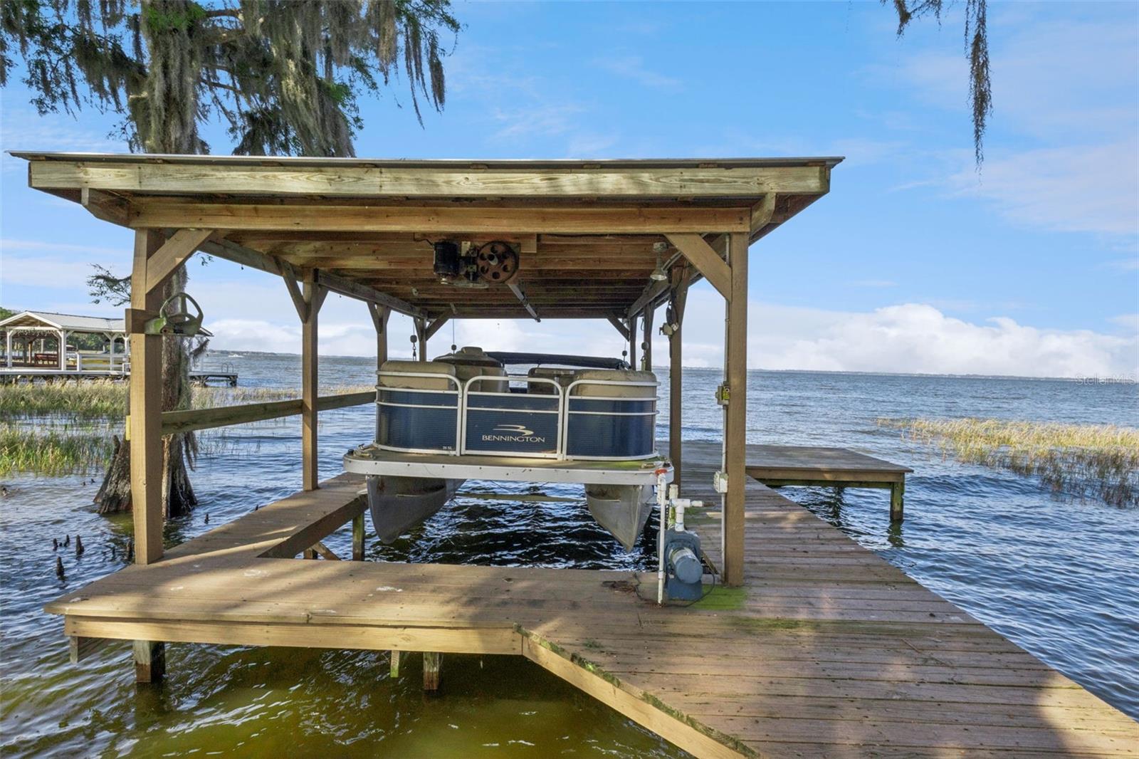 709 LAKESHORE DR, EUSTIS, FL, 32726