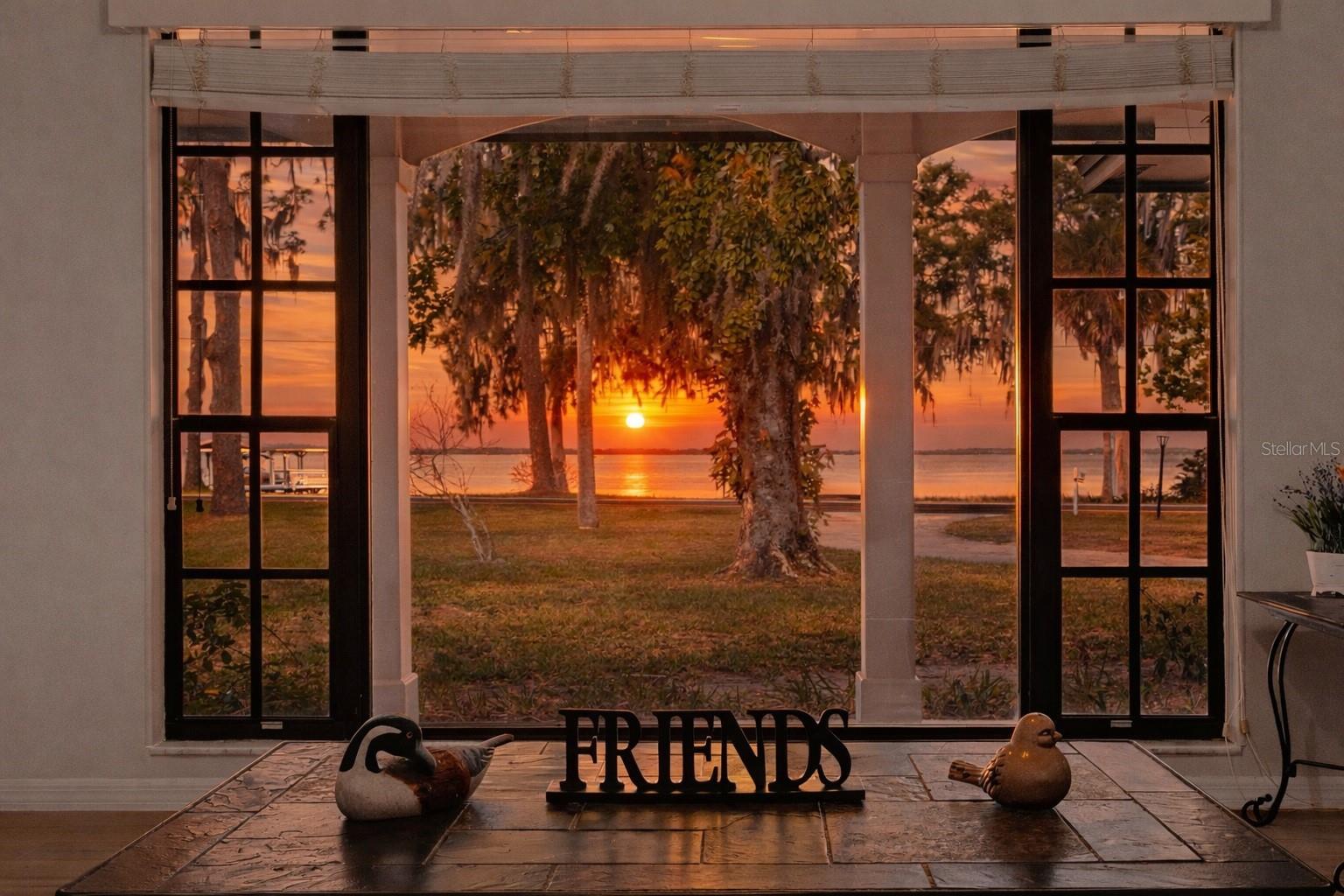 709 LAKESHORE DR, EUSTIS, FL, 32726