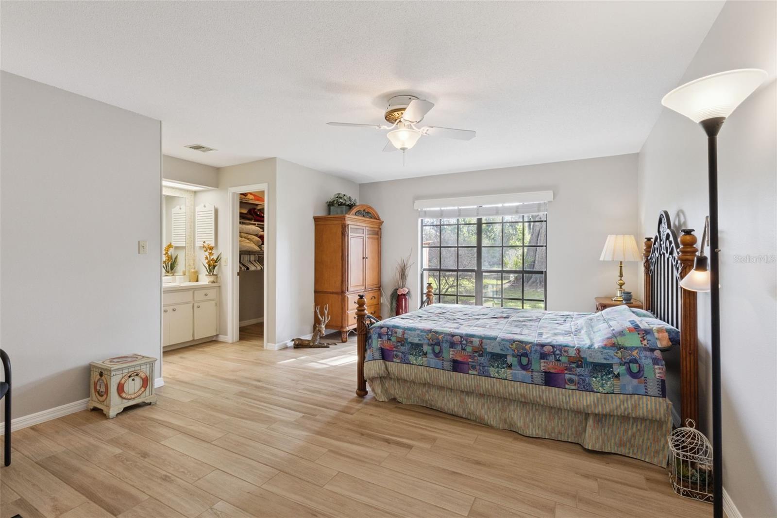 709 LAKESHORE DR, EUSTIS, FL, 32726