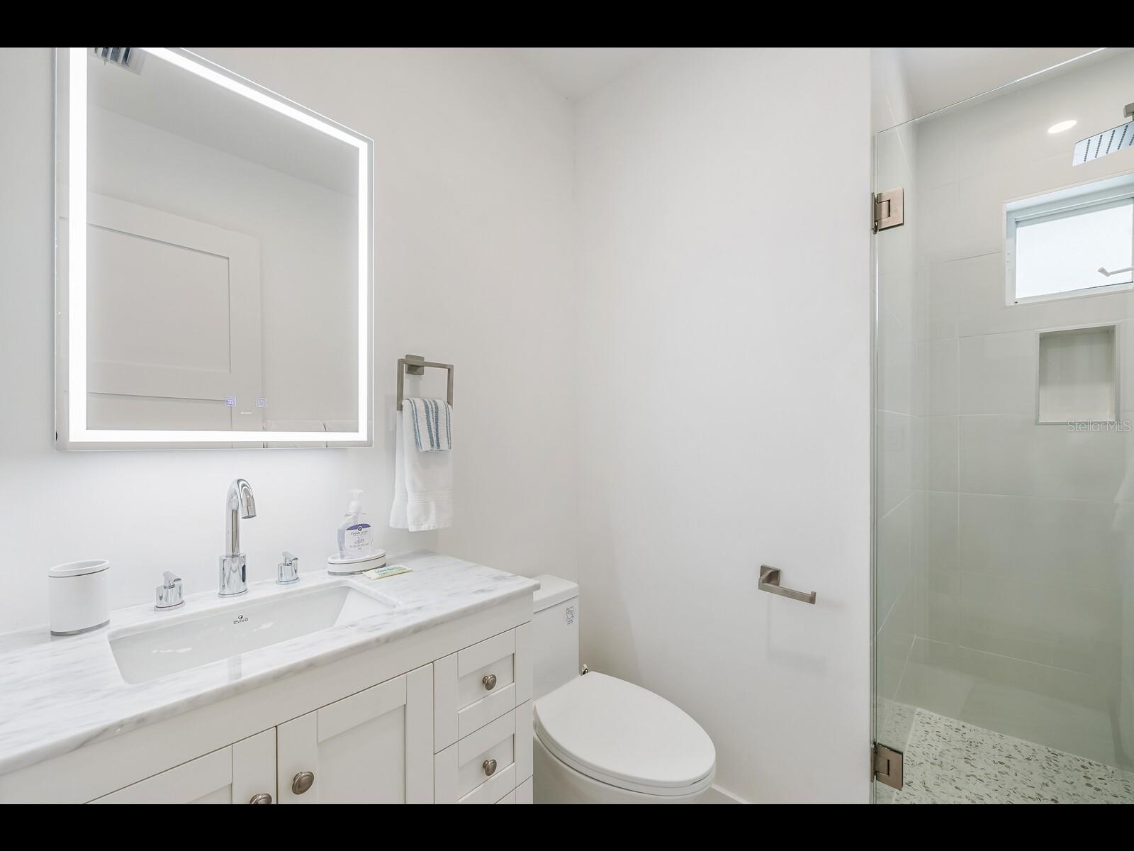 D6146286 Property Photo