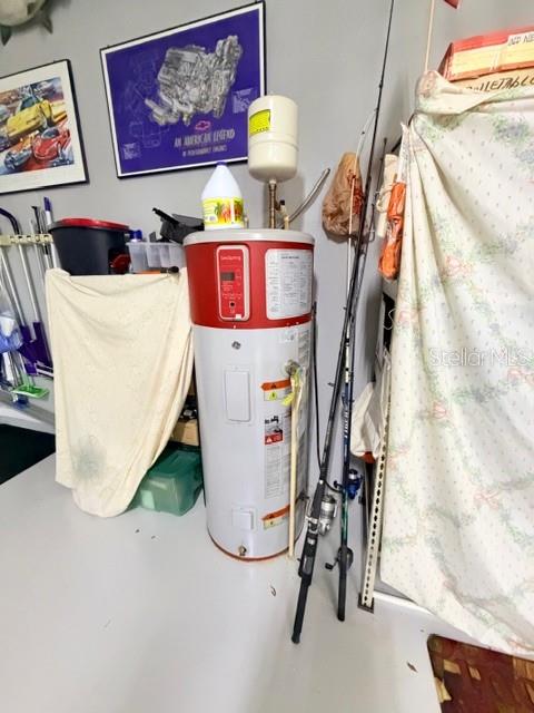 16214 MULHOLLAND RD, PARRISH, FL, 34219