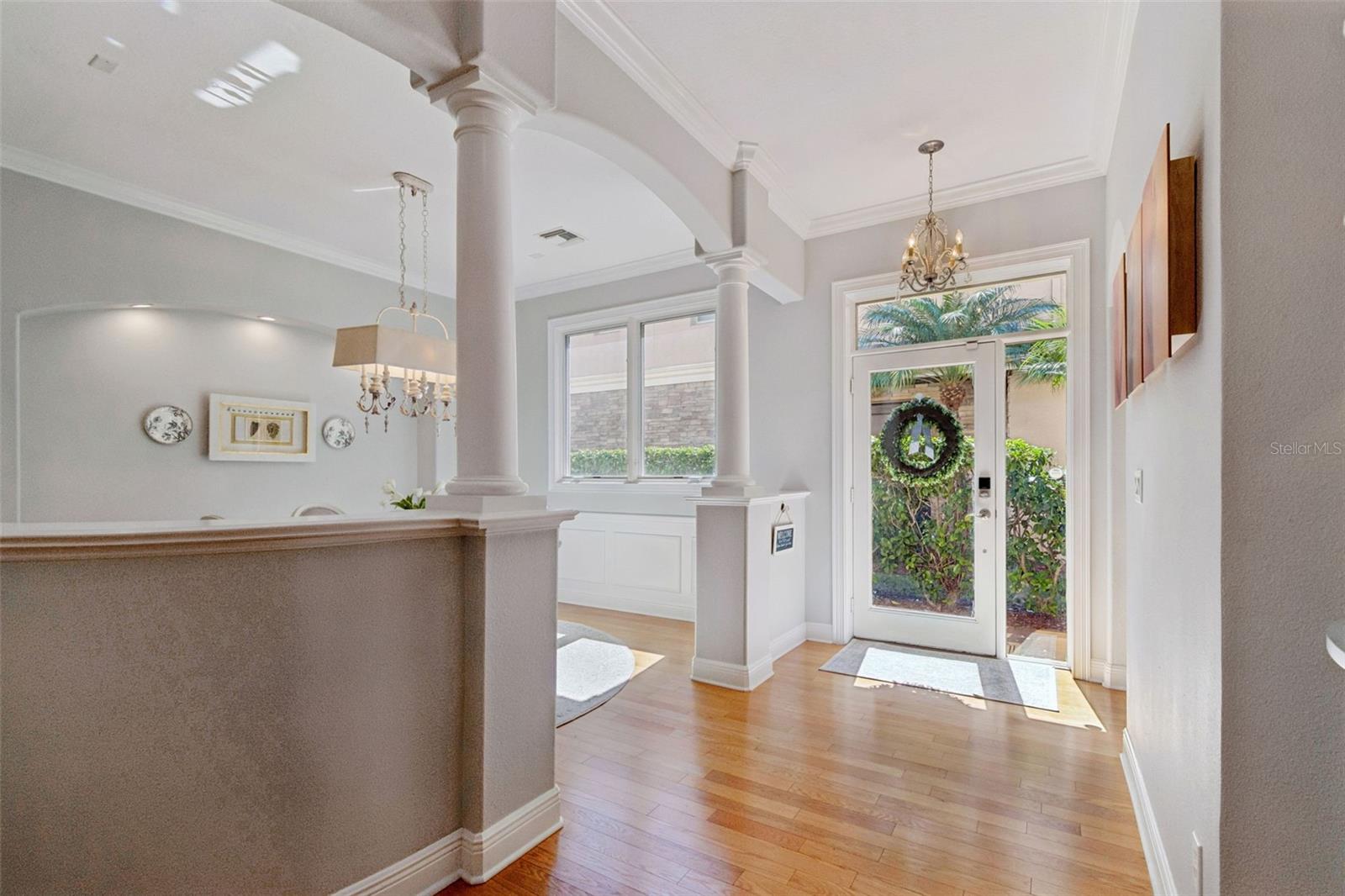 610 SAXONY BLVD, ST PETERSBURG, FL, 33716