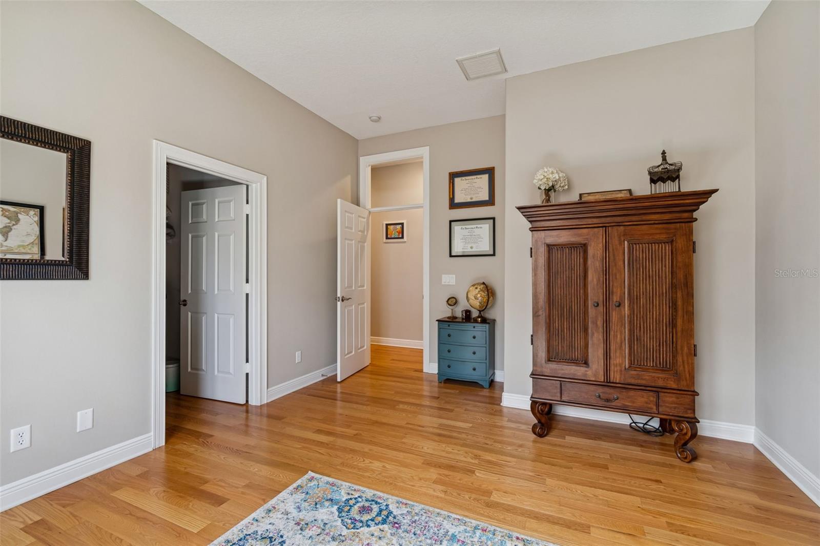 610 SAXONY BLVD, ST PETERSBURG, FL, 33716