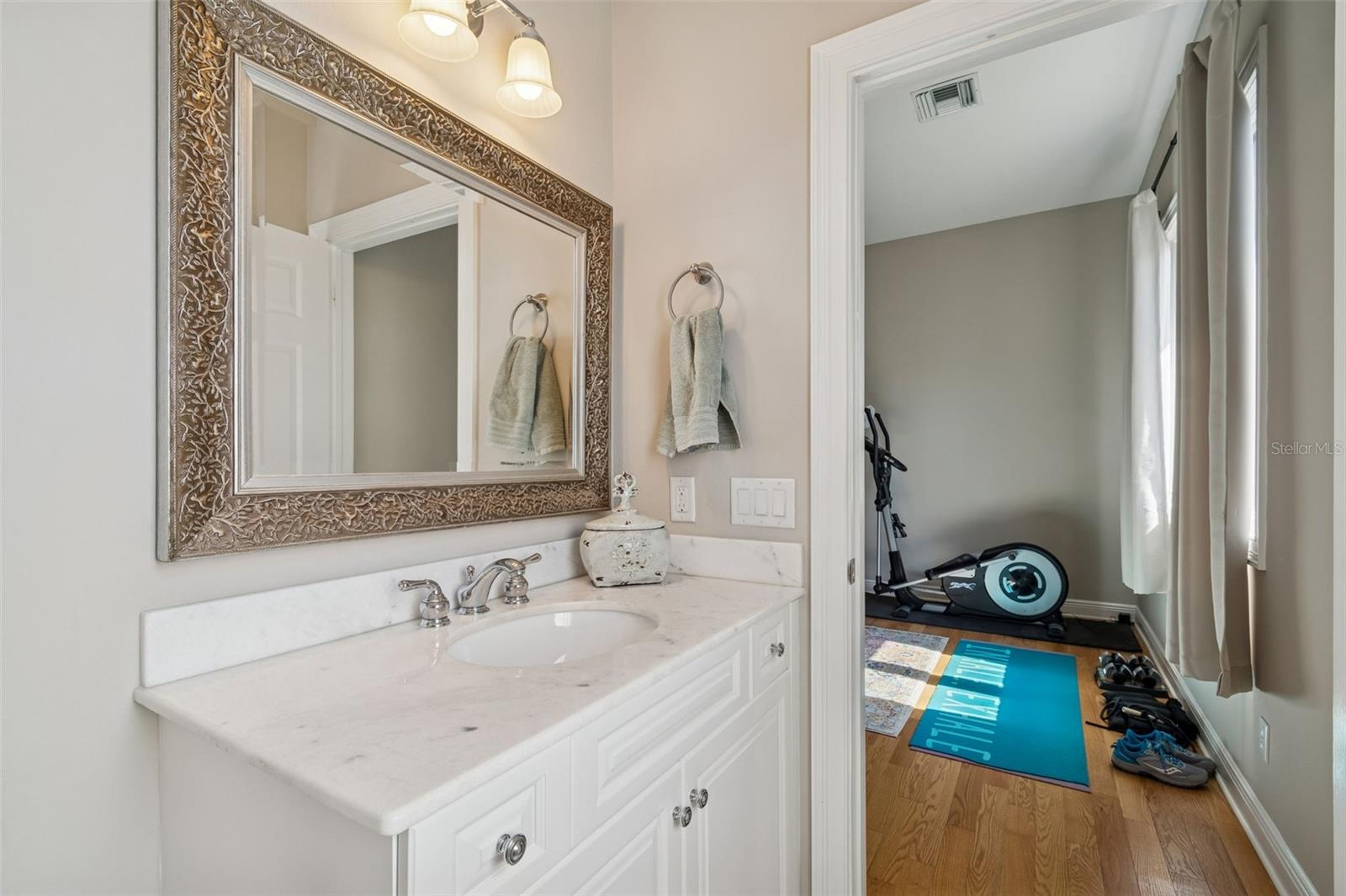 610 SAXONY BLVD, ST PETERSBURG, FL, 33716