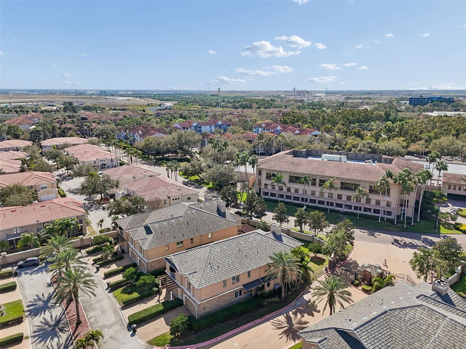 610 SAXONY BLVD, ST PETERSBURG, FL, 33716