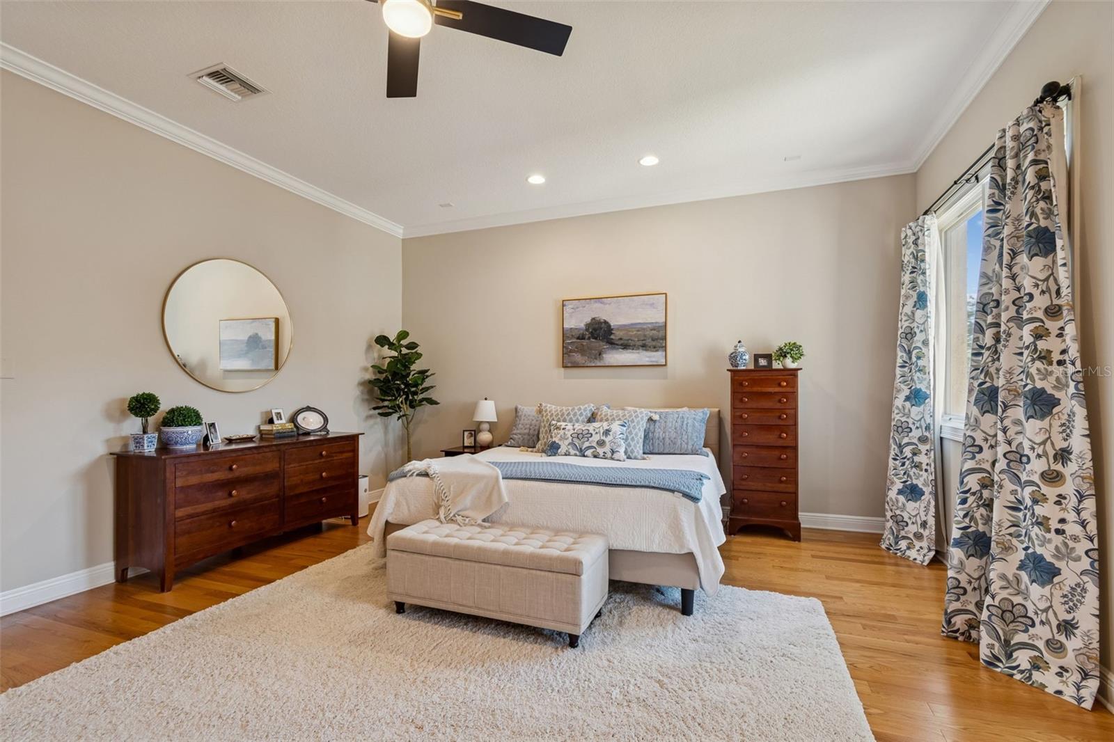 610 SAXONY BLVD, ST PETERSBURG, FL, 33716