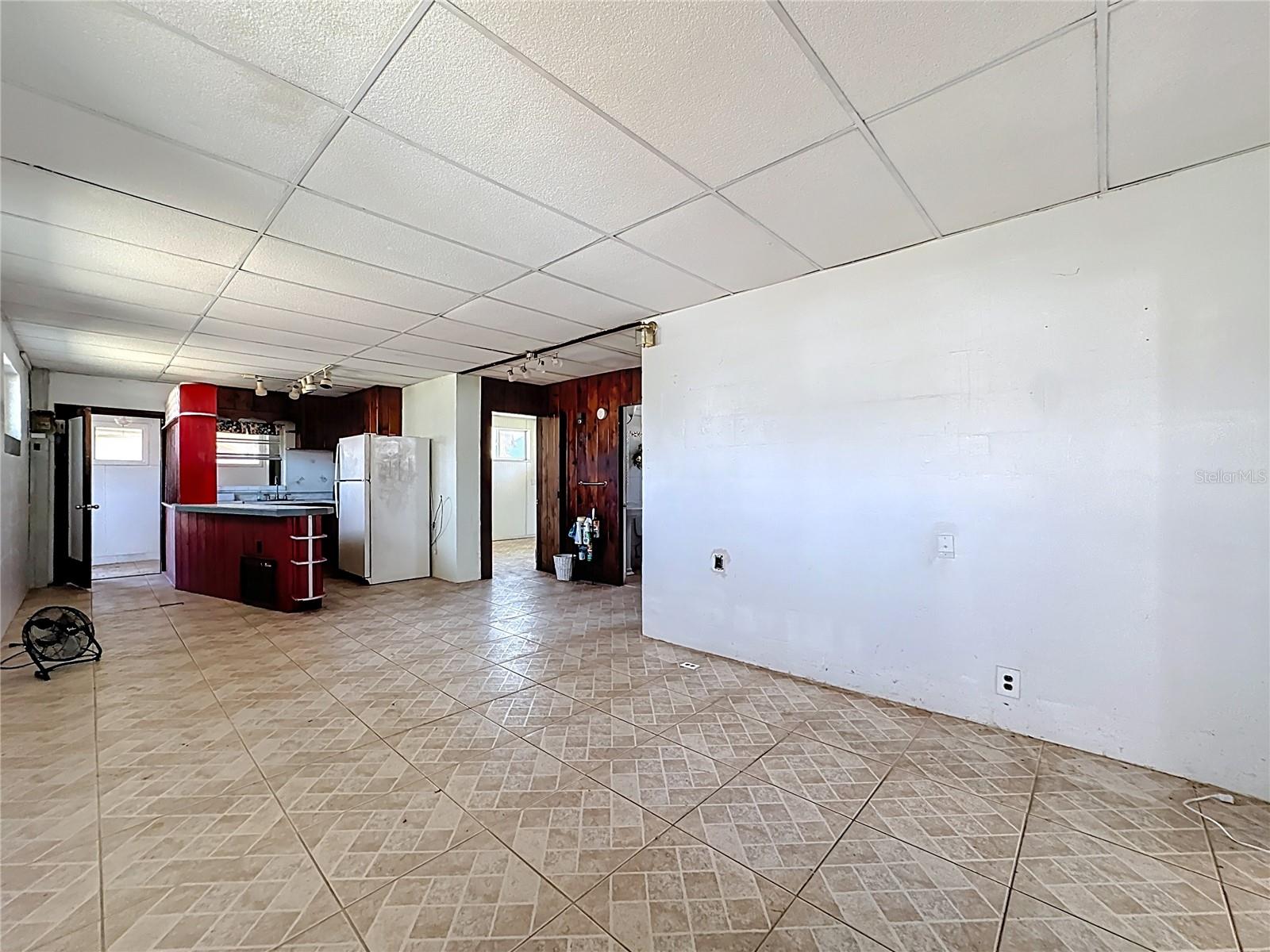 10440 FLOWERS AVE, ORLANDO, FL, 32825