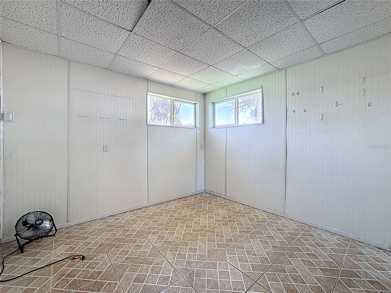 10440 FLOWERS AVE, ORLANDO, FL, 32825