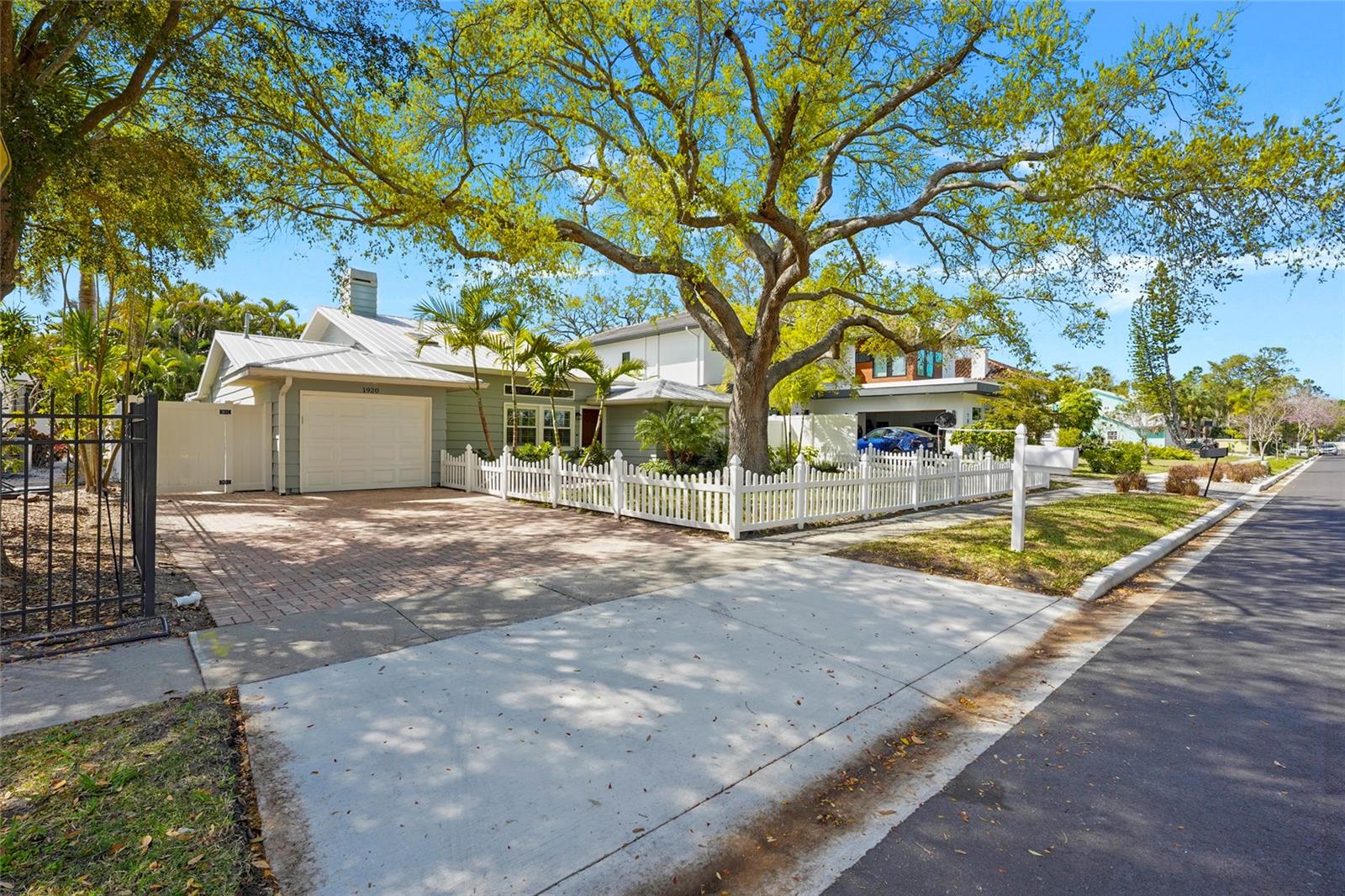 1920 WISTERIA ST, SARASOTA, FL, 34239