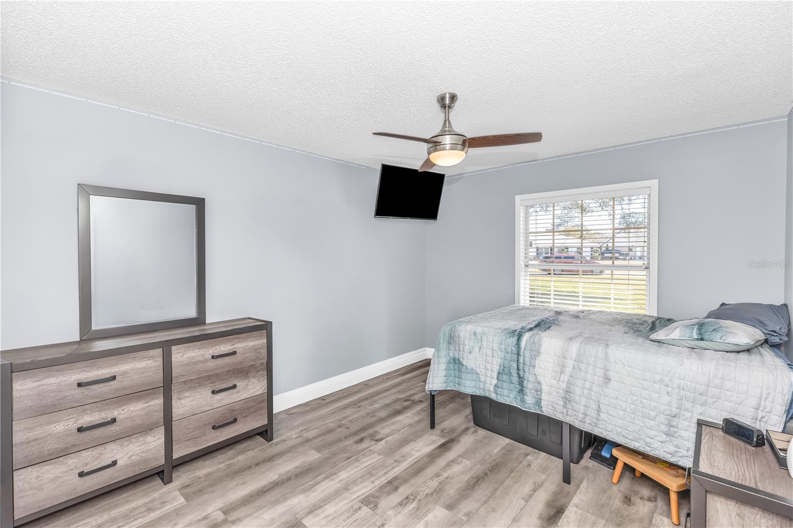 404 GLEN ABBEY LN, DEBARY, FL, 32713