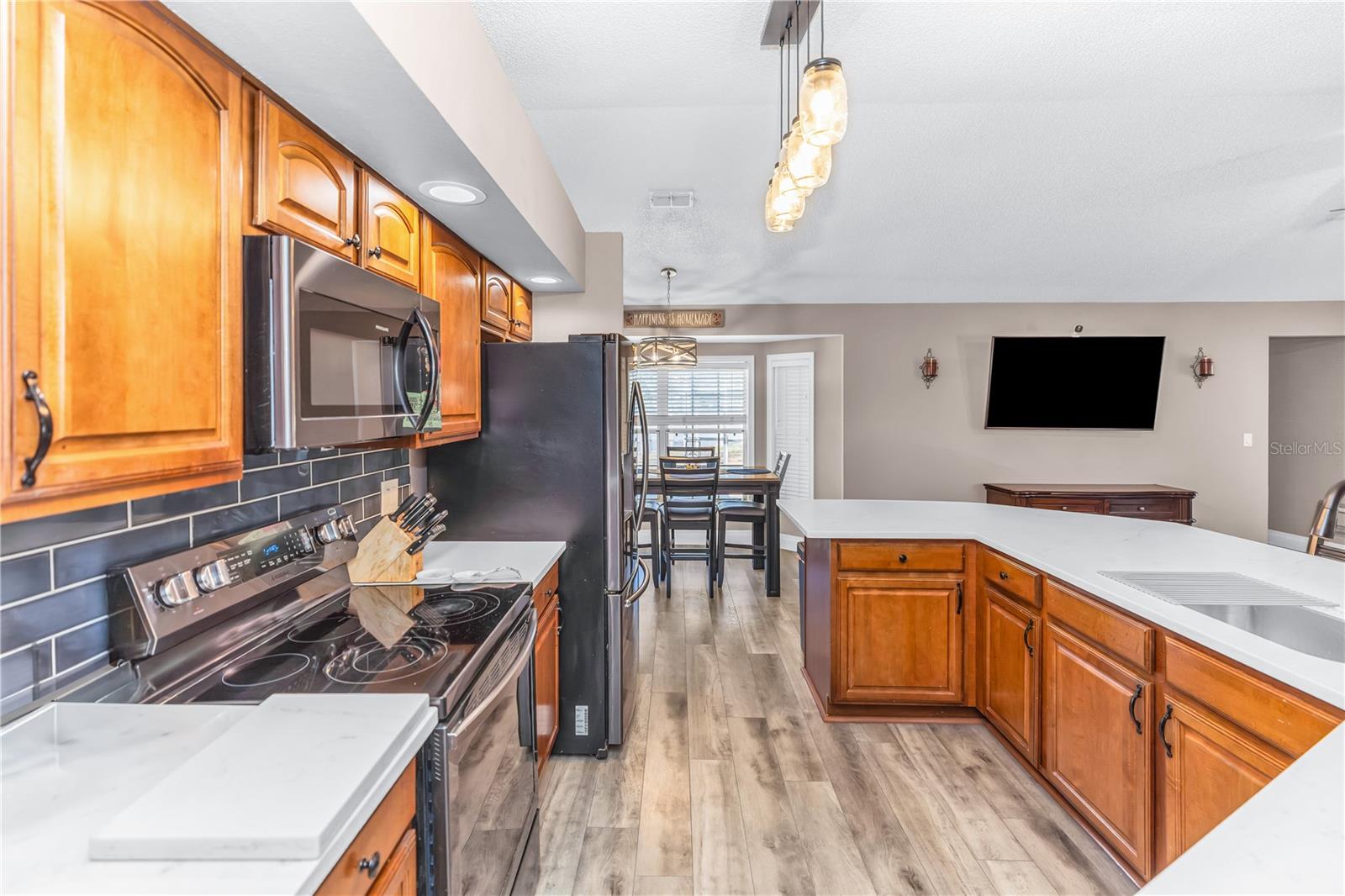 404 GLEN ABBEY LN, DEBARY, FL, 32713