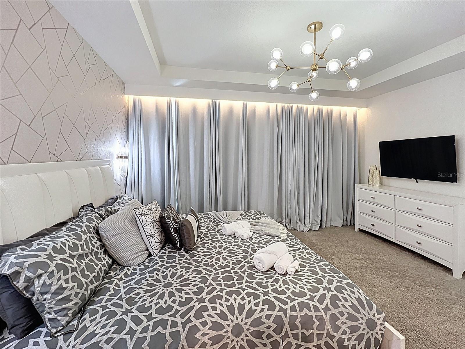 1800 TROPICAL PALMS CIR, KISSIMMEE, FL, 34747