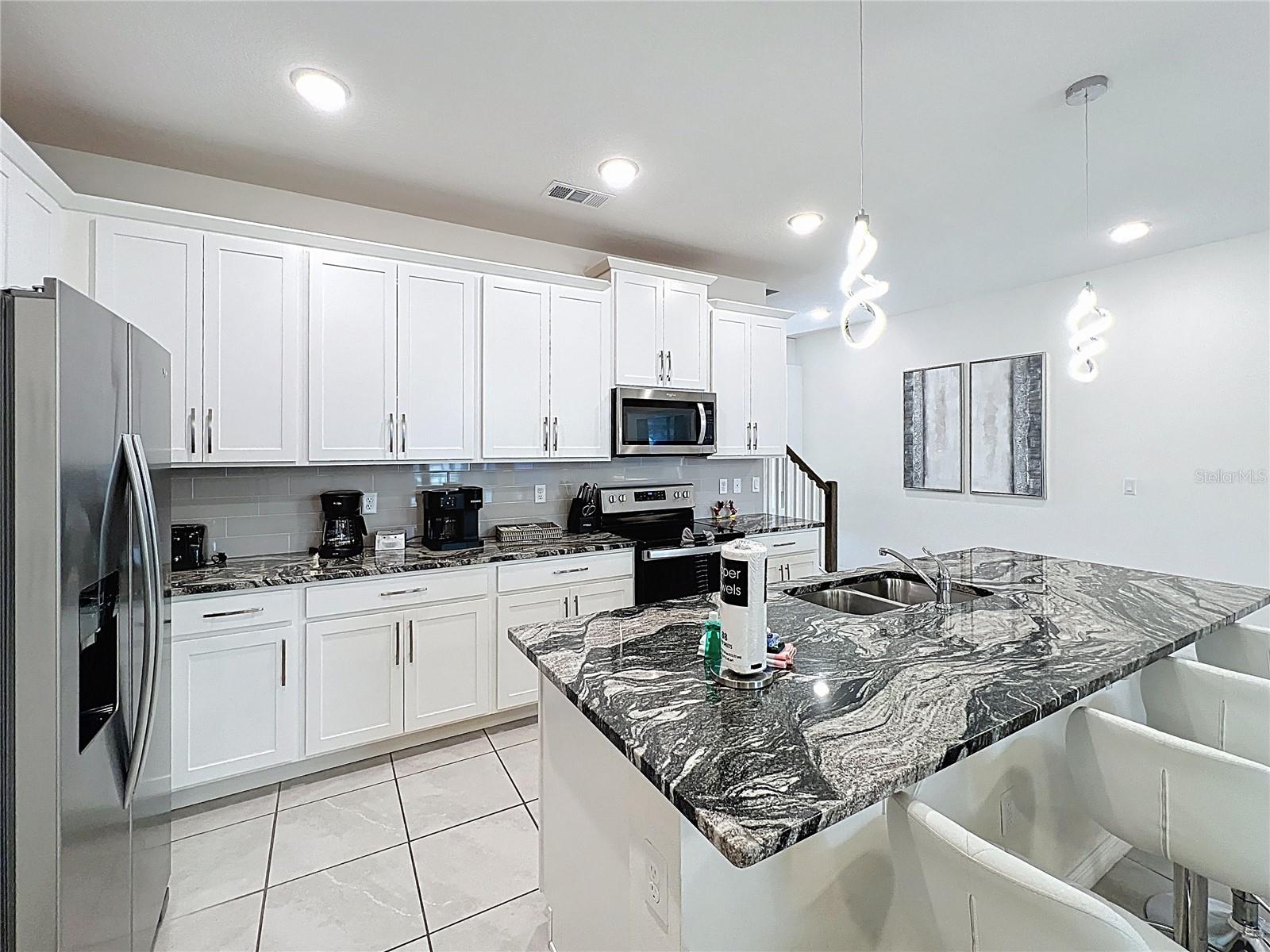 1800 TROPICAL PALMS CIR, KISSIMMEE, FL, 34747