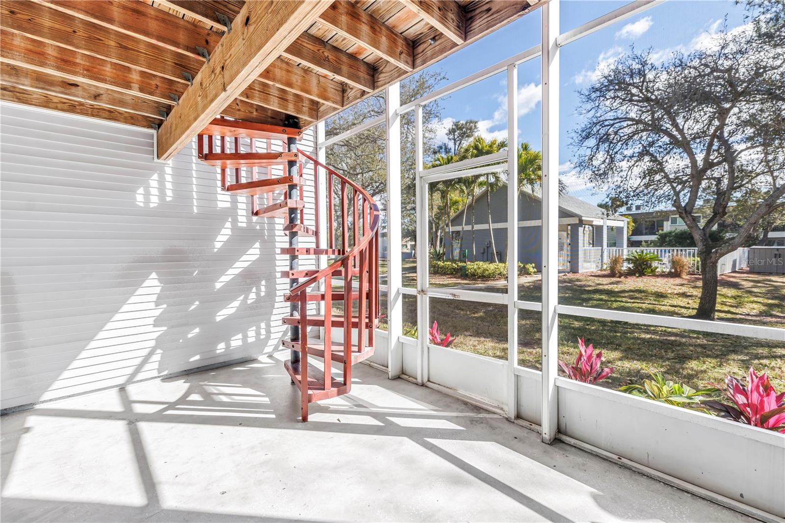 9613 TARA CAY CT, SEMINOLE, FL, 33776